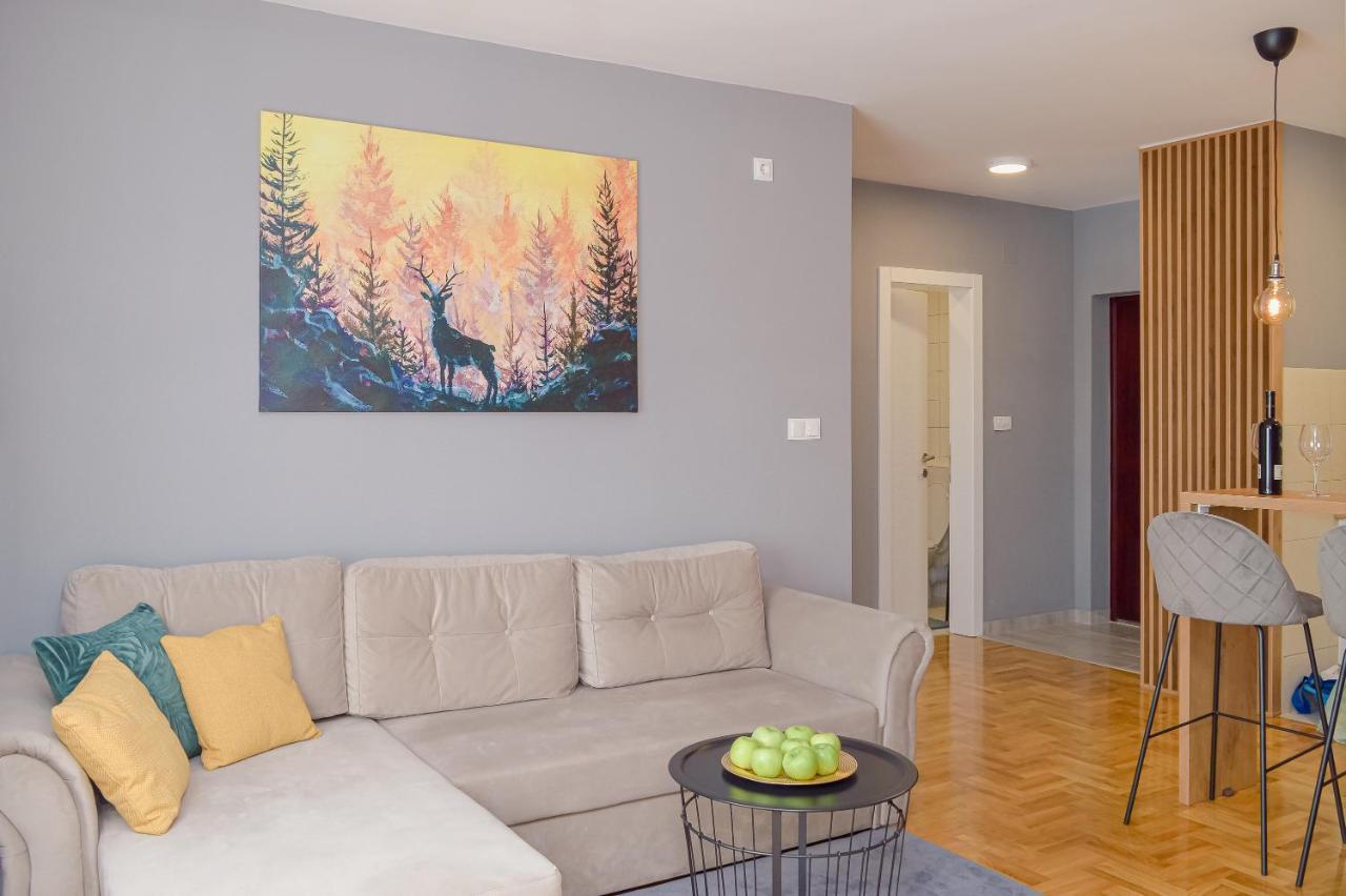 Cityinn Apartment 비옐리나 외부 사진